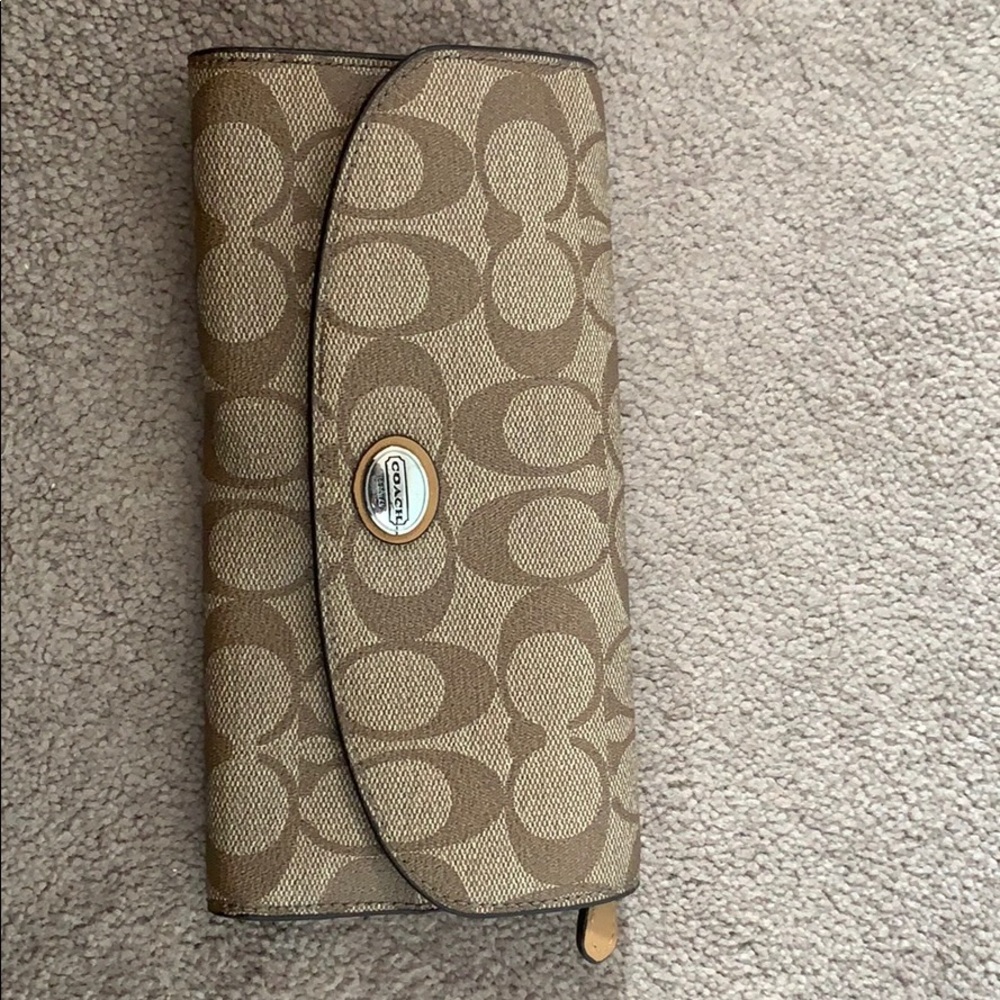 Coach wallet